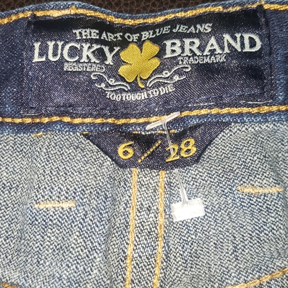 Lucky Brand 6 or 28 - Picture 3 of 9